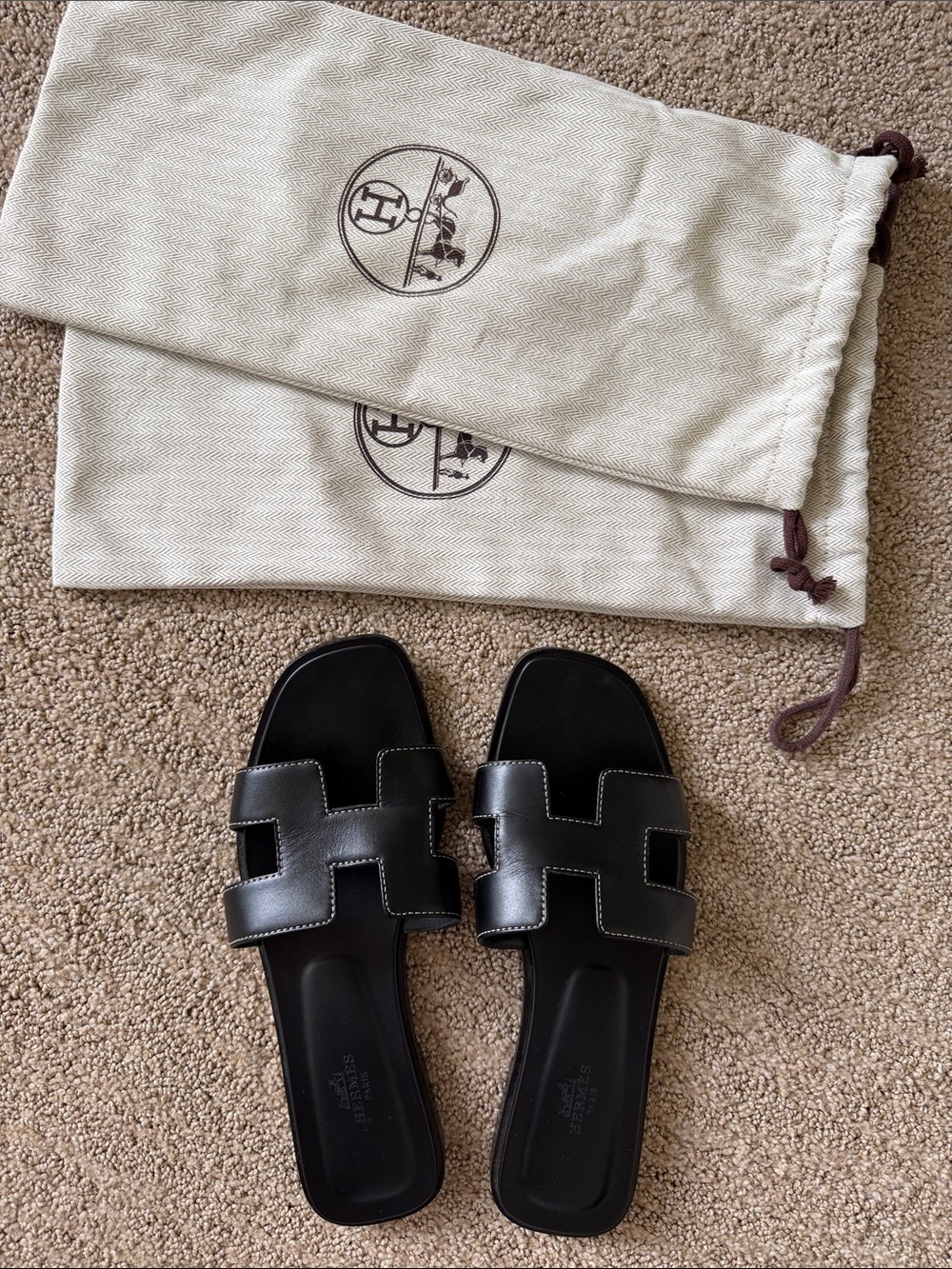 Women’s Black Leather Oran Slide Sandals Size 38